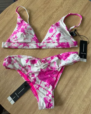 DV by Dolce Vita Bikini NWT thumbnail 1