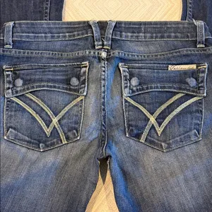 William Rast Belle Flare Jeans Size 28 Snap Back Pockets 28.5” Inseam thumbnail 6