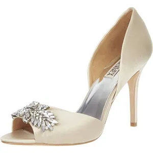 New. Womens Badgley Mischka Nikki Peep Toe Heels, White. Retails $245 thumbnail 2