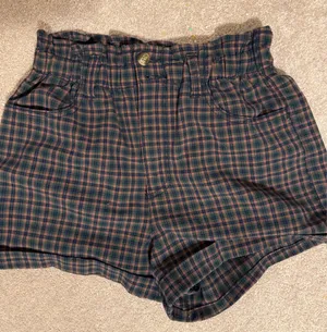 American Eagle Outfitters Shorts thumbnail 1