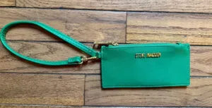 Steve Madden Green Wristlet Wallet ID Window Card Case Organizer Small Pouch thumbnail 1
