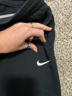 Nike Sweatpants thumbnail 2
