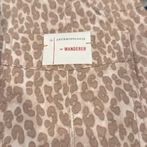 Anthropologie mushroomcore Cheetah Leopard Animal Print Wanderer Pants 26 thumbnail 8