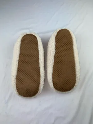 Fuzzy slippers White thumbnail 3