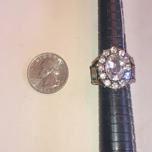 Antique Gold Tone Brass Tone Rhinestone Cluster Ring thumbnail 5