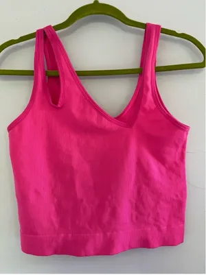 Top pink colsie Size XL thumbnail 1