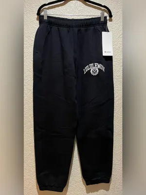 Lululemon NWT Scuba Mid Rise Oversized Graphic Joggers Black Size S thumbnail 6