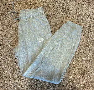 Nike Sweatpants thumbnail 1