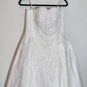Lulus White Strapless Wedding Dress with Beaded Embroidery NWT Size 12 thumbnail 5