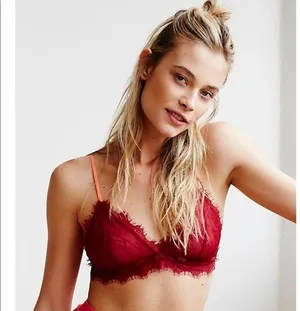 Free People bedroom eyes bra size Small NWOT thumbnail 1