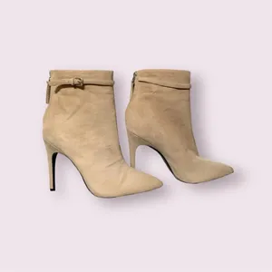Reiss Ashton Pointed Toe Booties Stiletto Heel Suede Ankle Boots Tan thumbnail 4