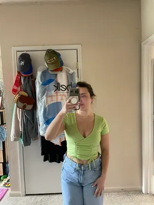 PacSun Green Crop Top thumbnail 1