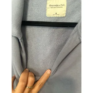 Abercrombie & Fitch Fleece Sweatshirt Size Medium Light Blue Cotton Blend 1440 thumbnail 6