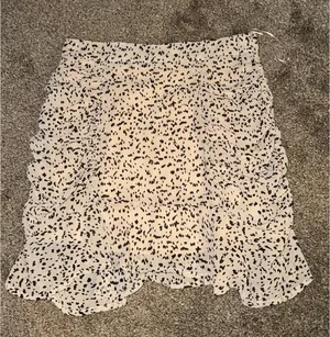 The Pants Store Printed skirt thumbnail 1