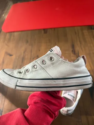 Tricolor Grey and Pink Low Rise Converse Women’s Size 6 thumbnail 8