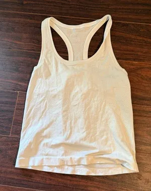 Lululemon size 4 Women's White Racerback Tank Top thumbnail 1