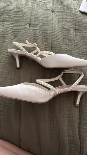 DV by Dolce Vita White Satin Kitten Heels thumbnail 4