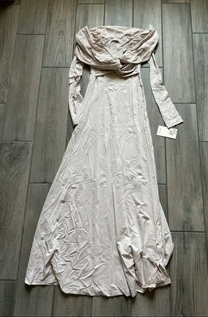 Off-Shoulder Maxi Dress in Light Beige with Long Sleeves thumbnail 1