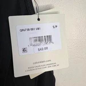 Calvin Klein‎ Black Wireless Triangle Bralette with Adjustable Straps thumbnail 3