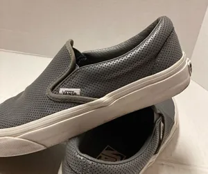 VANS, perforated leather off-the-wall shoes‎ thumbnail 1