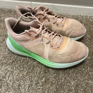 Lululemon‎ BlissFeel run sneaker 8.5 thumbnail 11