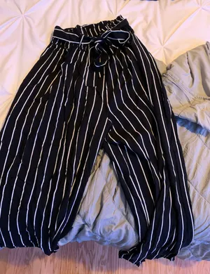 New Look Black And White Striped Flowy Pants thumbnail 2