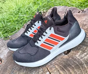 Adidas Ubounce DNA Men's Running Shoes Size 10.5 Black IG6002 thumbnail 1