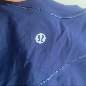 Lululemon Sunaway Runaway Blue tee thumbnail 5