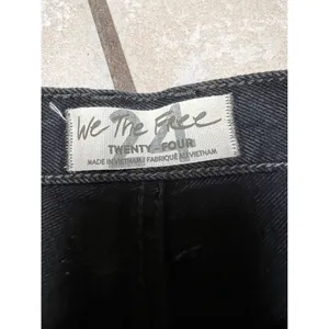 Free People Size 24 Black Button Fly Makai Cut Off Shorts Raw Hem‎ New thumbnail 4