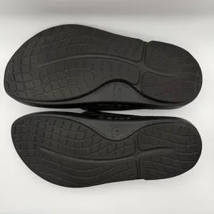 OOFOS Adults' OOriginal Recovery Black Flip‎ Flop Sandals Men’s 8 / Women’s 10 thumbnail 4