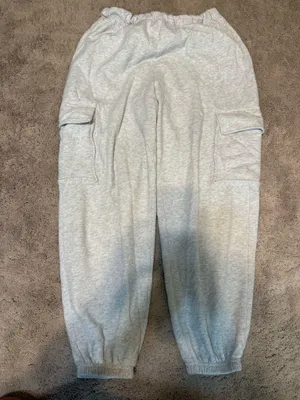 Abercrombie and Fitch Cargo Sweatpants thumbnail 1