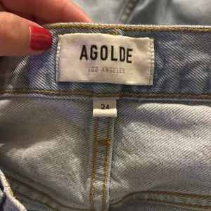 AGOLDE 90's Mid Rise Loose Jeans in Reputation thumbnail 5