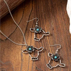 Silver Floral Cow Head Jewelry Set with Turquoise Accents thumbnail 4