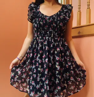 H&M Black Floral Dress thumbnail 4