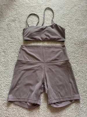 Lululemon tan set thumbnail 1