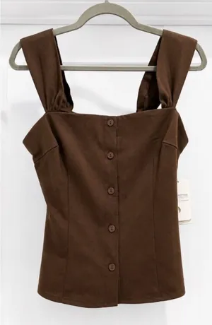 Peach nwt size large Brown Button thumbnail 1