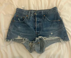 Levi’s 501 thumbnail 1