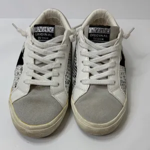 Vintage Havana White and Black Star Sneakers thumbnail 2