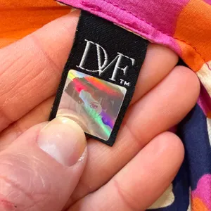 Diane von Furstenberg Multicolor Wrap Blouse Size 10 C9-003 thumbnail 5