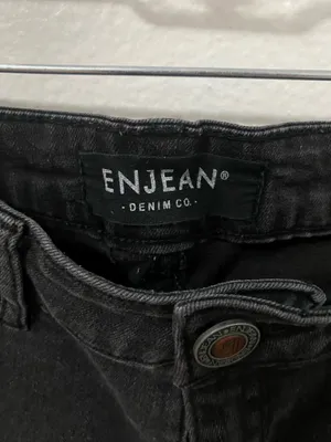 Enjean Black Ripped Jeans Size 6 thumbnail 3