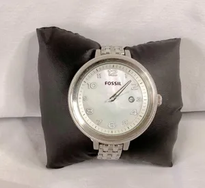 Fossil Mother of Pearl Dial Ladies Watch thumbnail 1