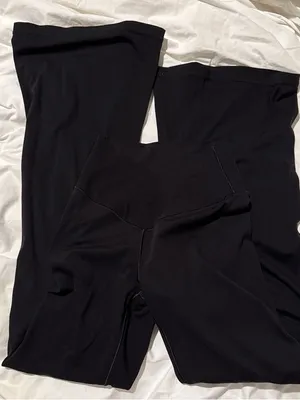 aerie Black 'Offline' High-Waist Active Shorts thumbnail 1