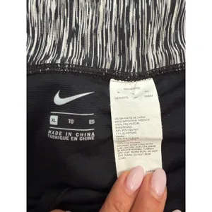 Nike Dri Fit‎ Running Shorts Women XL Black Athletic Lined Gym Active thumbnail 6