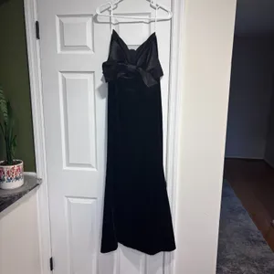 Lulus Dramatic Stunner Black Velvet Bow Strapless Maxi Dress Sz L Glam Galas $88 thumbnail 3