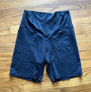 OFFLINE by Aerie Real Me Crossover High Waist Bike Shorts Black XL thumbnail 1