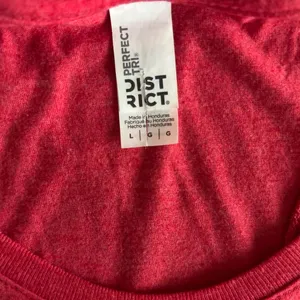 Red Tank Top with White Cursive Text Reading “Vacation Mode”, Men’s Size L thumbnail 4