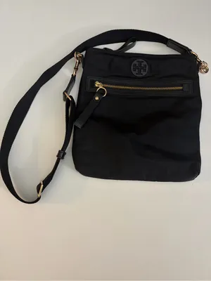 Tory Burch Tilda Nylon Swingpack Black thumbnail 9