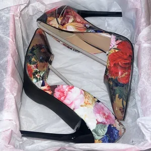 Just Fab floral heels. Approx. 4.5 heel length. NWT thumbnail 2