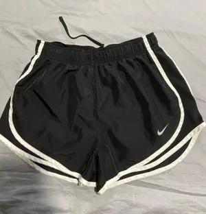 Nike Tempo Shorts thumbnail 1