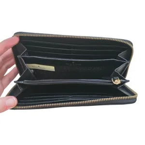 Kate Spade New York Wallet Black Pebble Leather Clamshell Zip Around Card Holder thumbnail 3